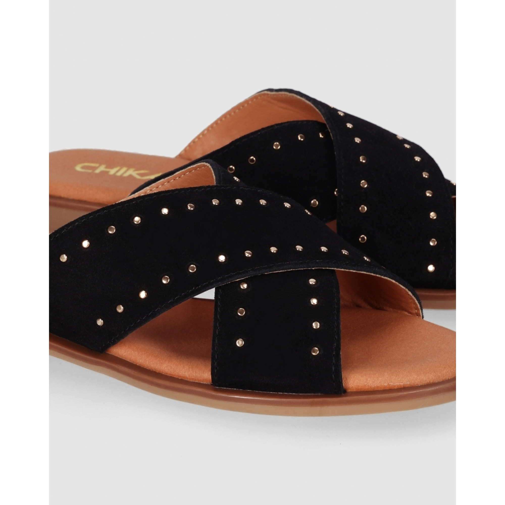 Sandalias de Serraje - Negro - Tacón: 1 cm