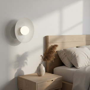 Lampada da parete Vibez in acciaio bianco