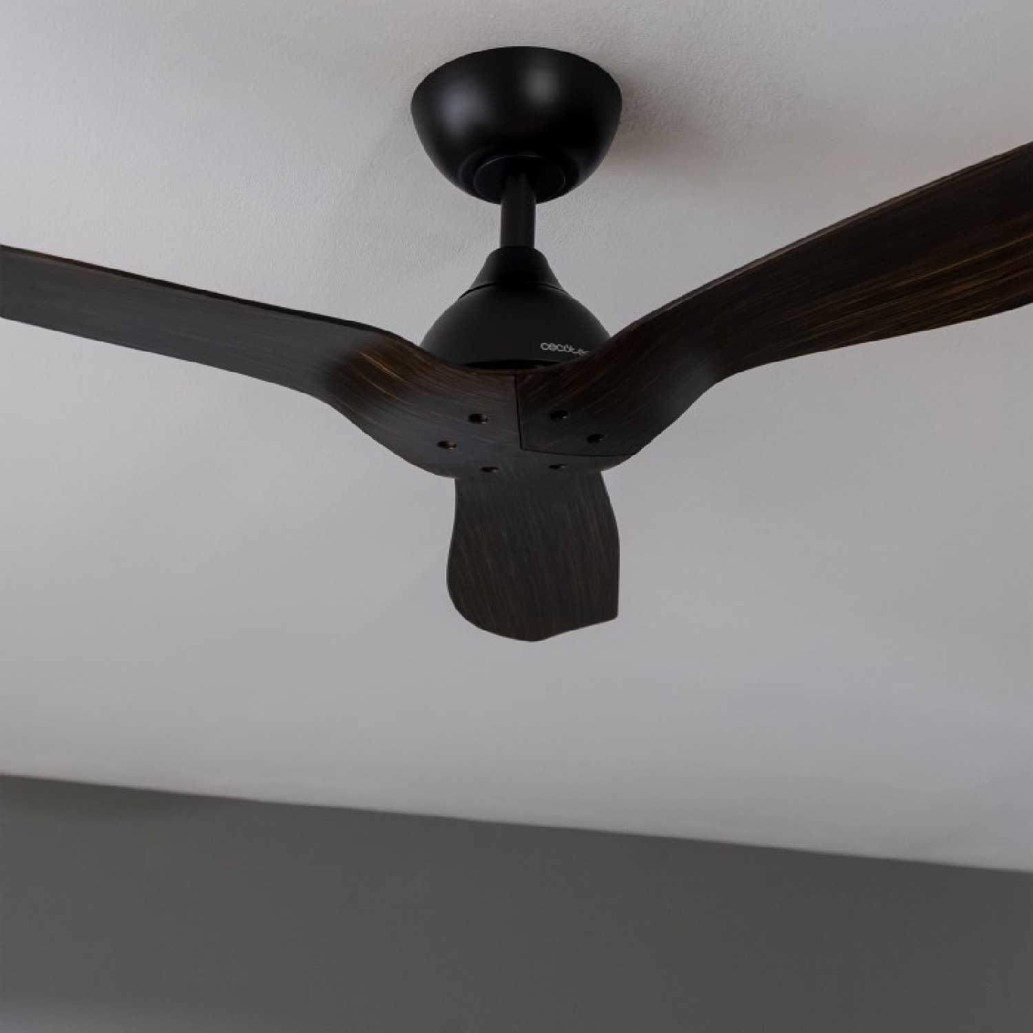 Ventilatori da soffitto EnergySilence Aero 5200 BlackWood Cecotec