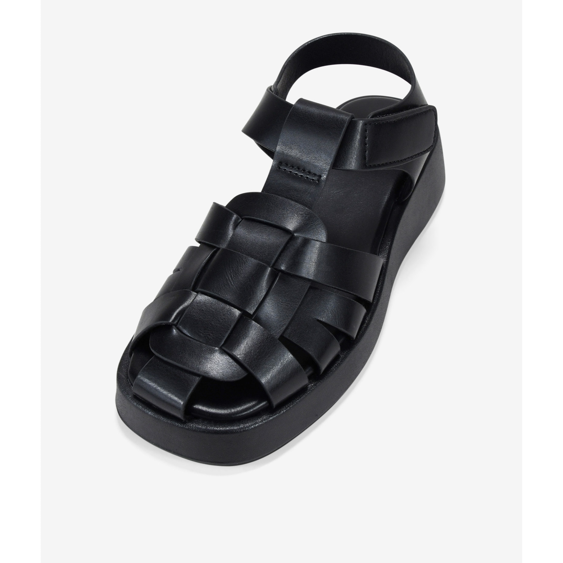 Sandalias cangrejeras negras con plataforma