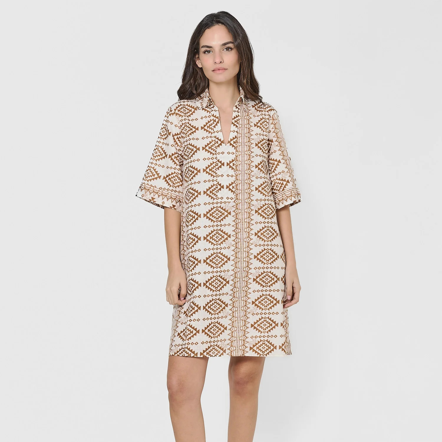Vestito corto in filato bora marrone