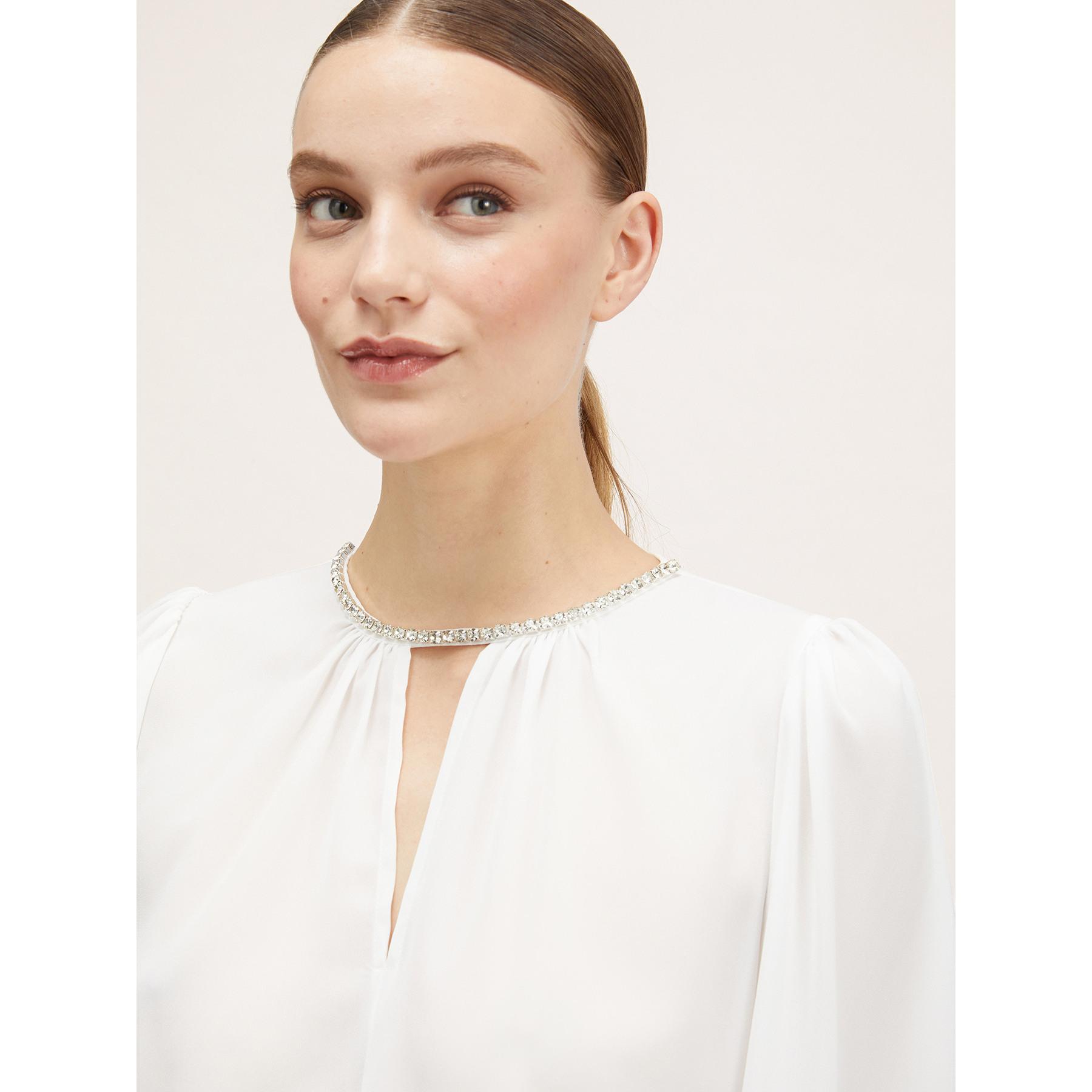 Motivi - Blusa elegante con piedras de cristal - Blanco