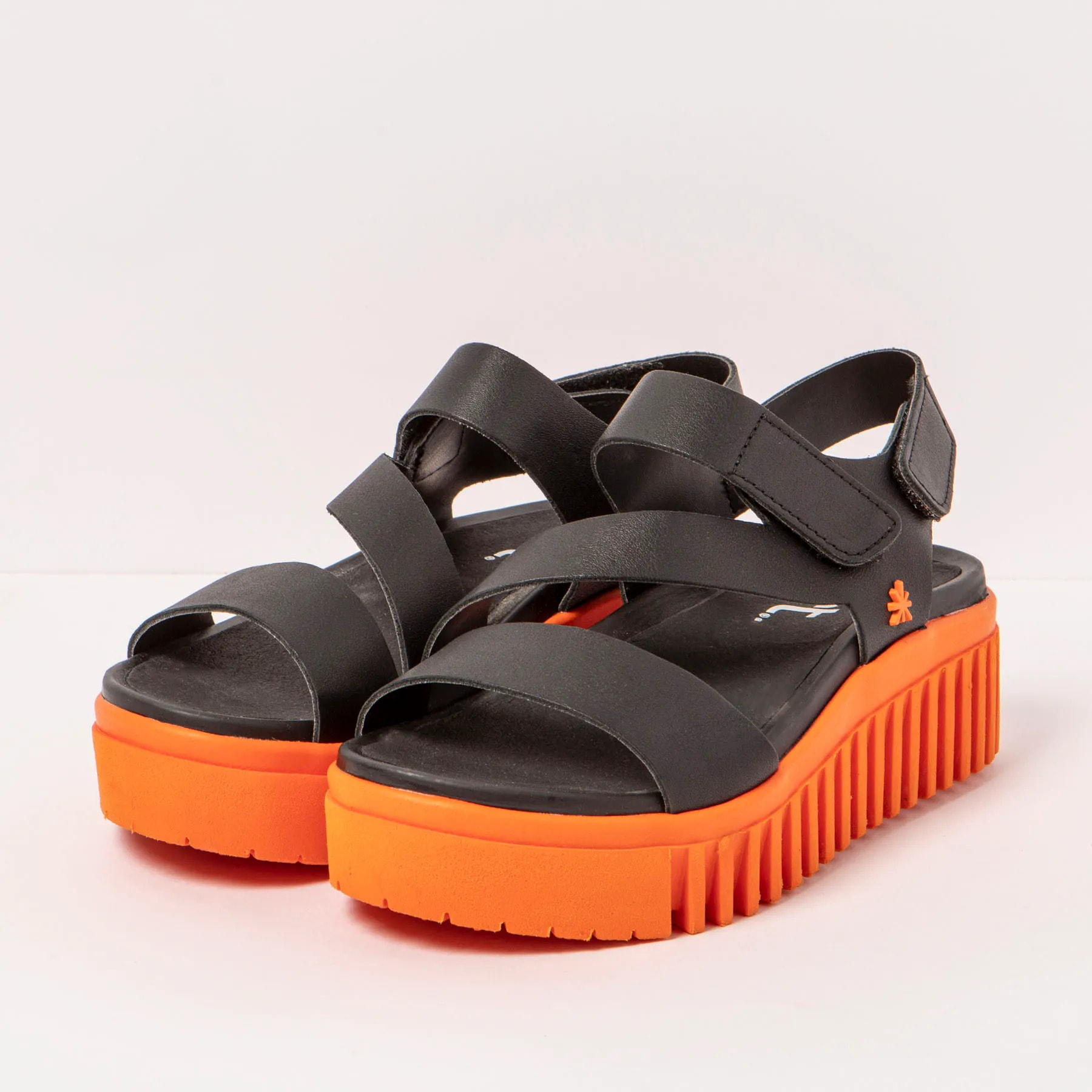 Sandalia de cuña 1573 NAPPA BLACK-ORANGE/BRIGHTON color Black-orange