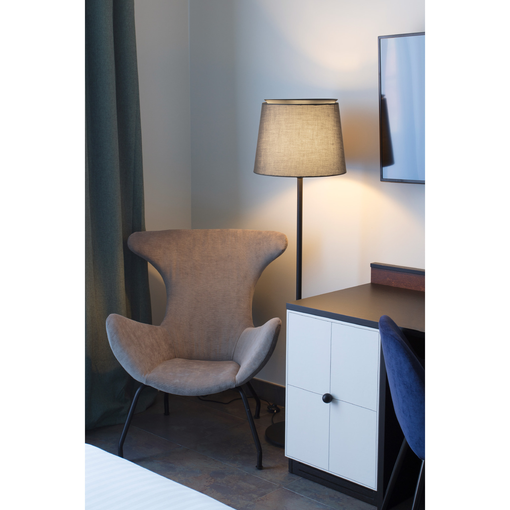 SAVOY Lampedaire noire/noire