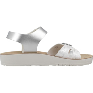 Sandalias Niña de la marca GEOX  modelo J SANDAL COSTAREI GI PLATA