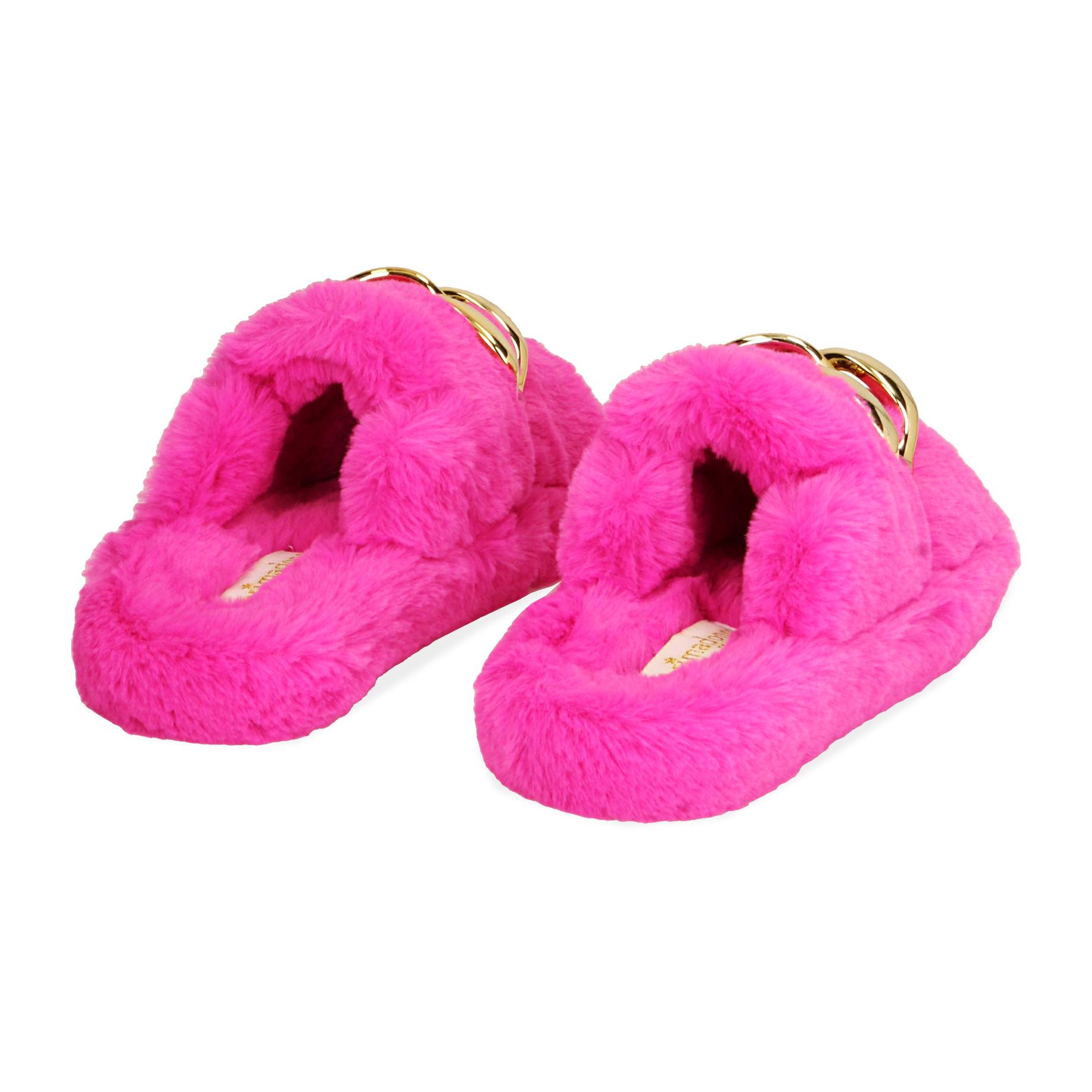 Pantofole fucsia in eco-fur