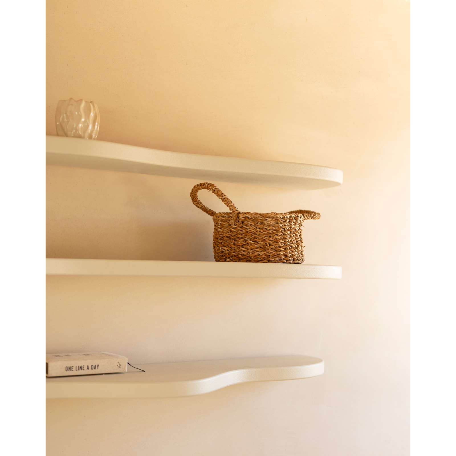 Pack 3 étagères en microciment blanc cassé 100cm Hauteur: 3 Longueur: 100 Largeur: 25