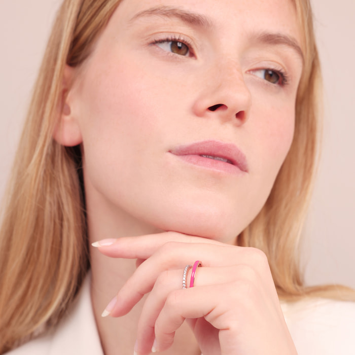 Anello Doppio Graduato con Smalto Fucsia e Pavé di Cubic Zirconia