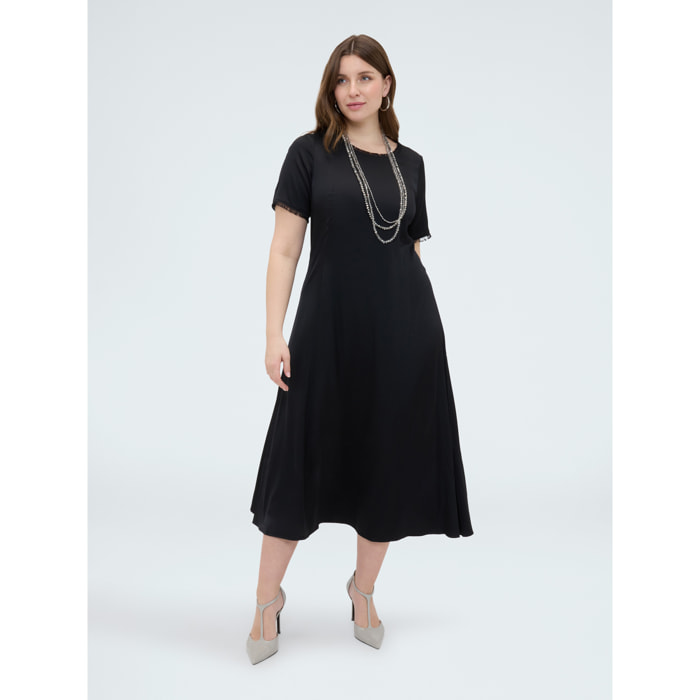 Fiorella Rubino - Vestido línea A en raso con detalles deshilachados - Negro