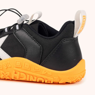 Zapatilla Infantil de Deporte Negra y Naranja Barefoot MUNICH MINI LITO 01