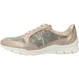 Sneakers de  Mujer de la marca GEOX  modelo D SUKIE ORO