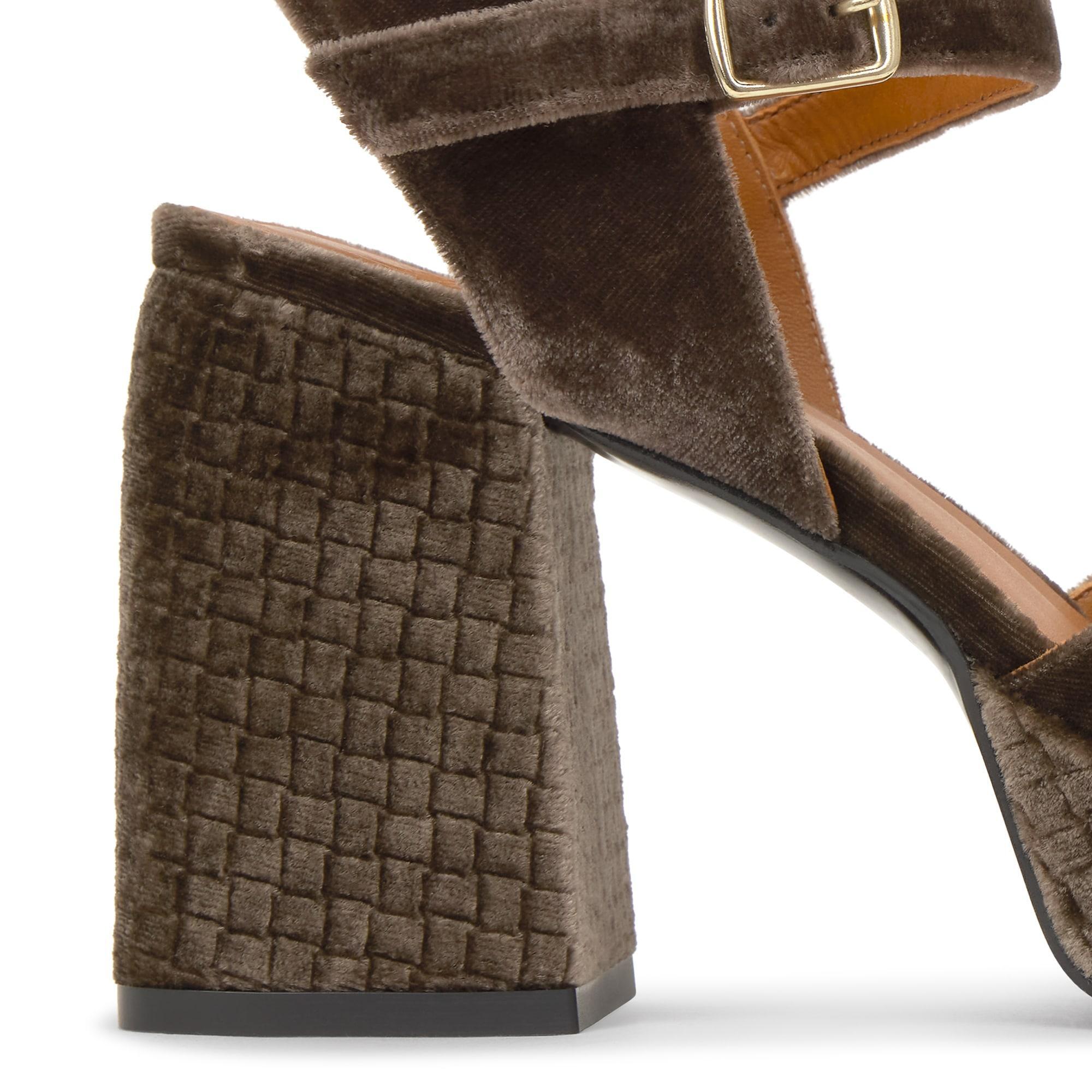 Zapato tacón Visby en terciopelo con tacón de 10 cm
