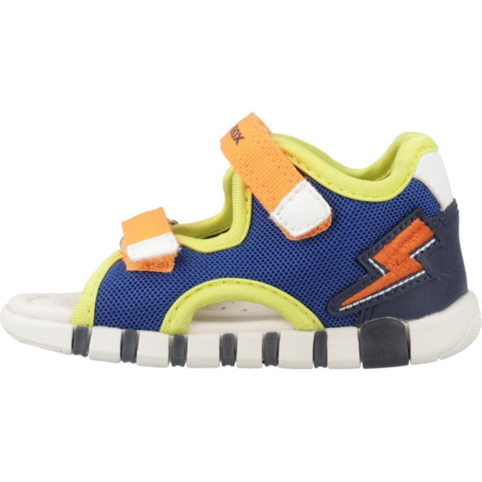 Sandalias Niño de la marca GEOX  modelo B SANDAL IUPIDOO A MULTICOLOR