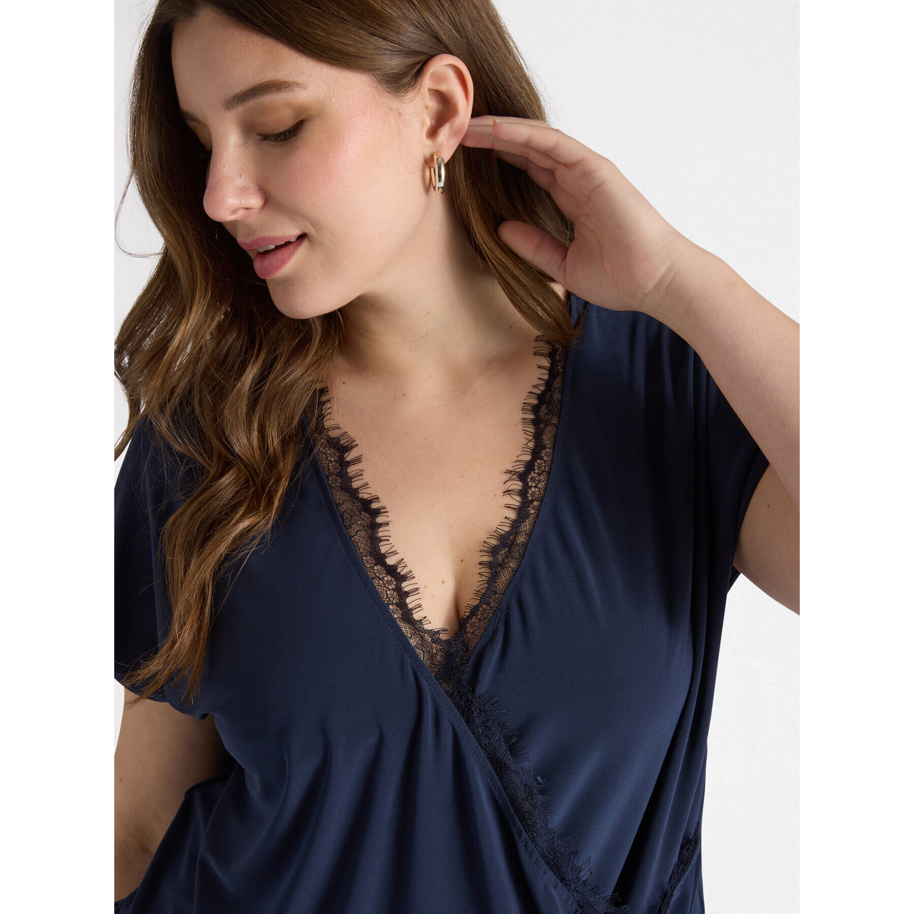 Fiorella Rubino - Camiseta cruzada y bordes de encaje - Azul