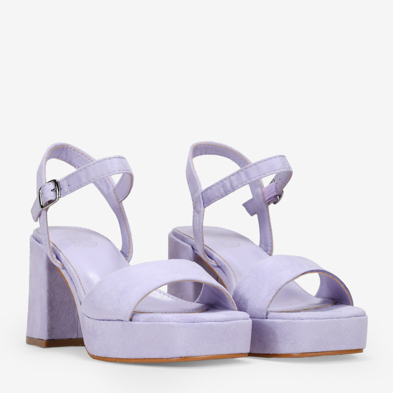 Sandalias de tacón cuadrado lilas