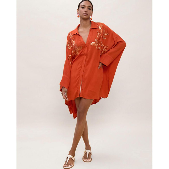 Camicia oversize con dettagli tono su tono