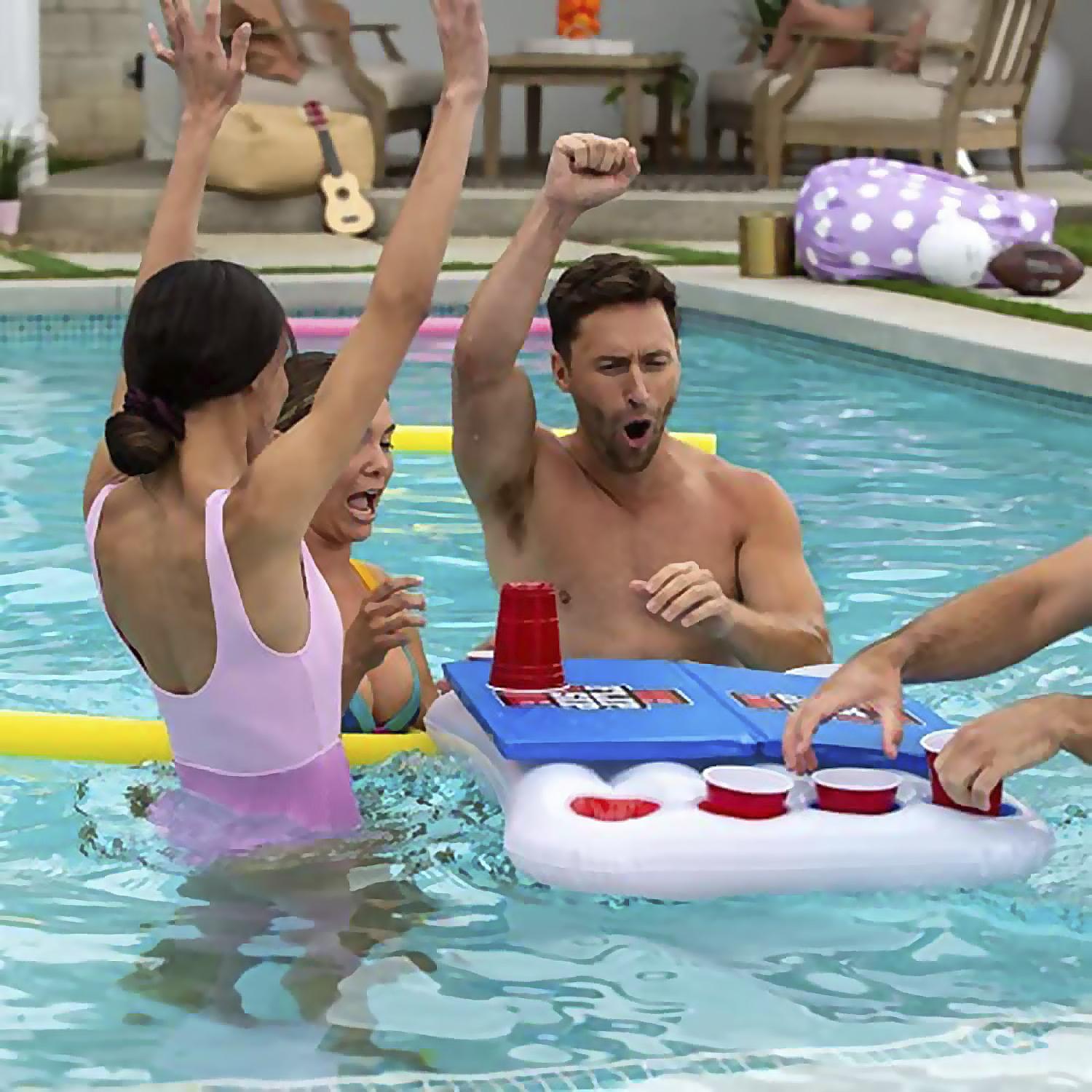 Porta bebidas hinchable, juego de beer-pong, barra de bar de piscina.