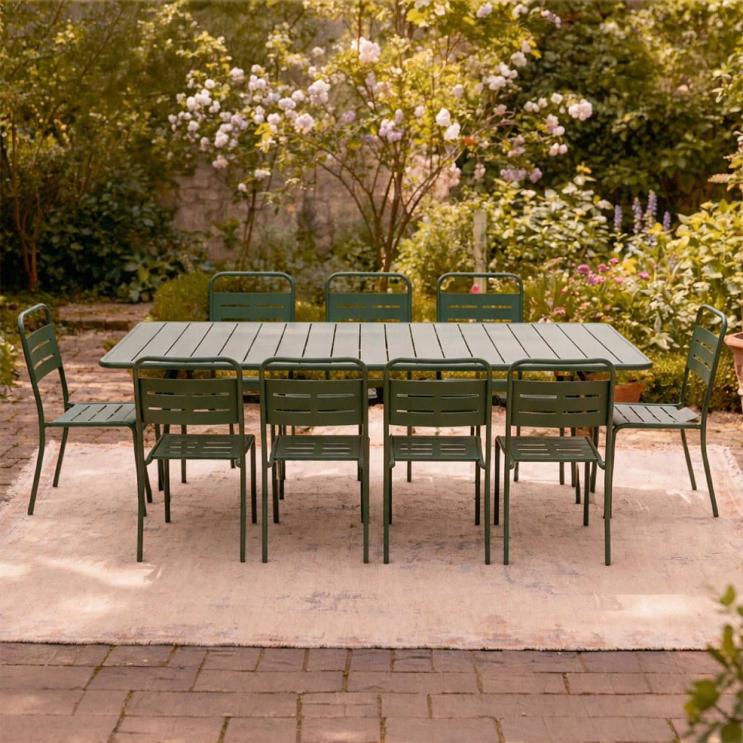 Ensemble table de jardin 200 cm et 8 chaises vert EVORA