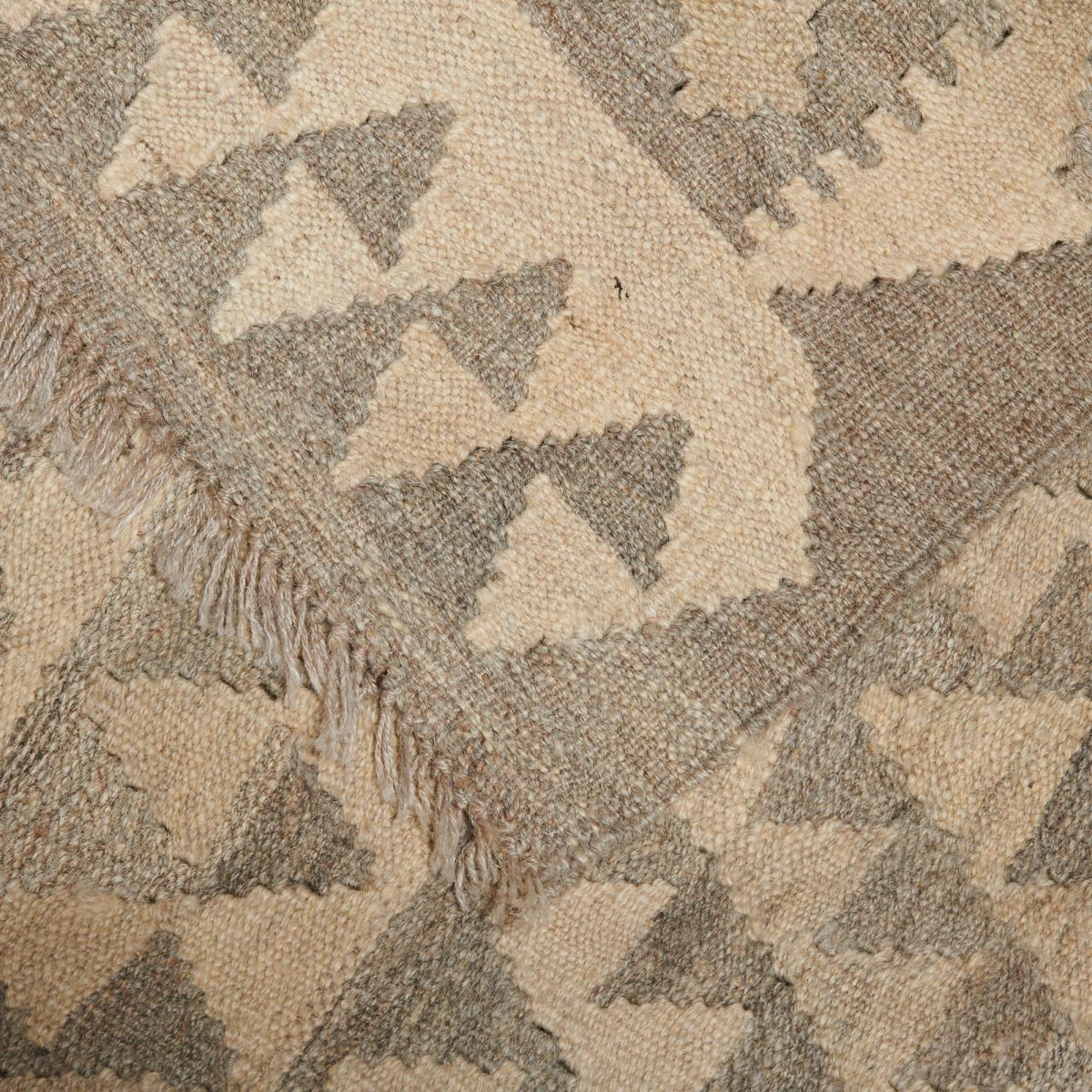 Authentique tapis d'orient kilim tissé à la main