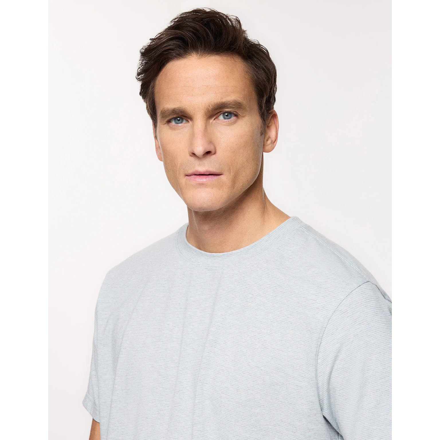 Camiseta Líneas Finas Azul Celeste - Malak