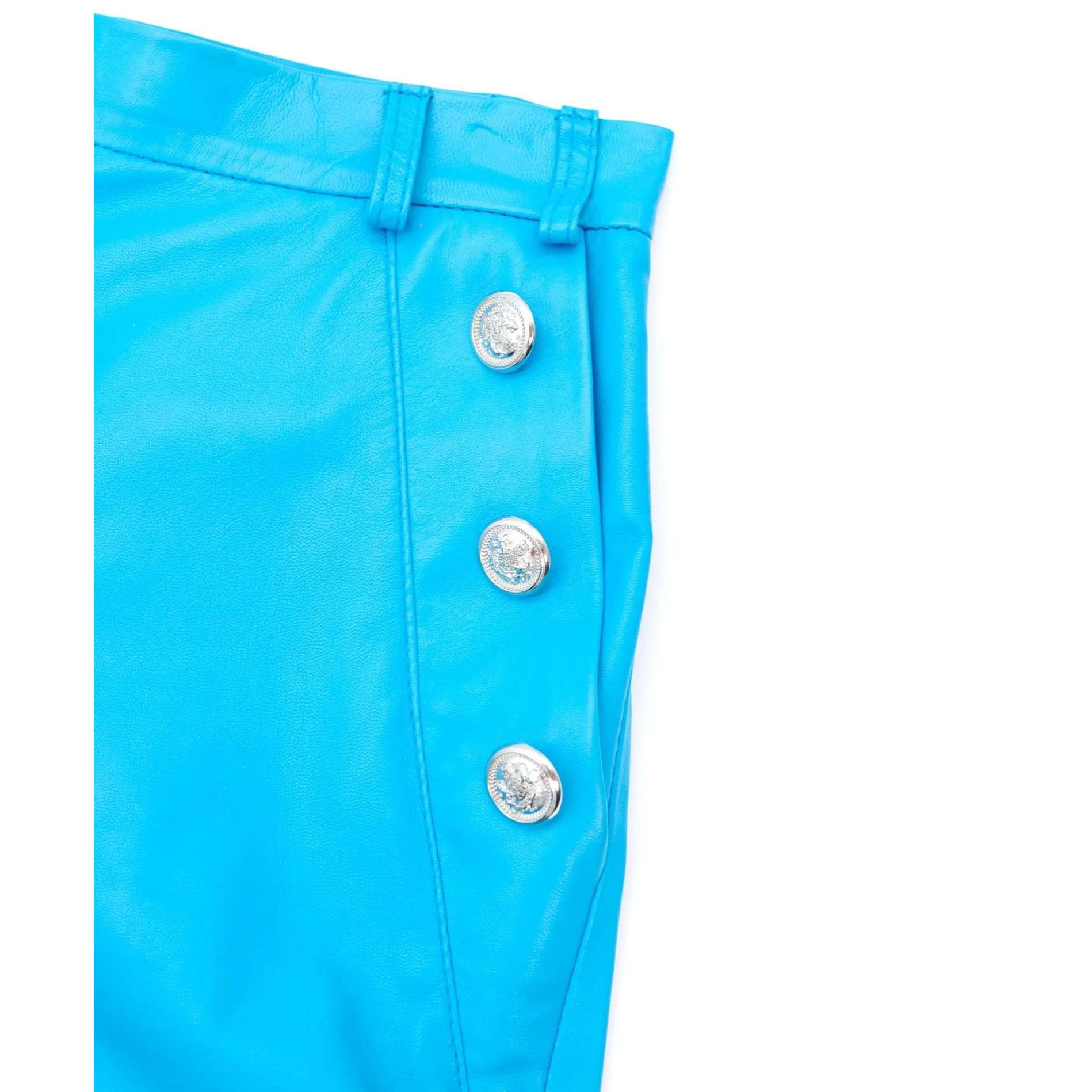 Pantaloncino sfoderato in pelle azzurra effetto liscio