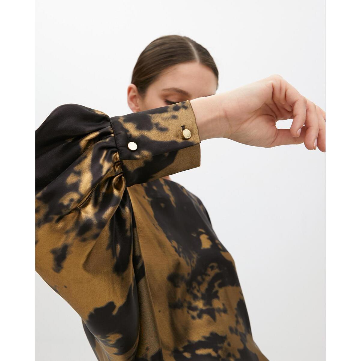 Blusa Stampata con Manica Asimmetrica