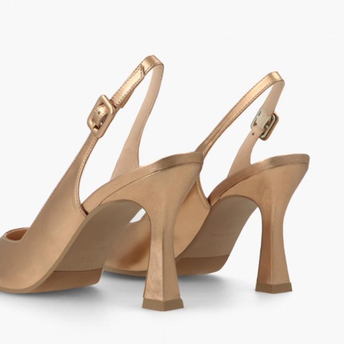 ZAPATOS DE SALÓN DORADOS MODERN