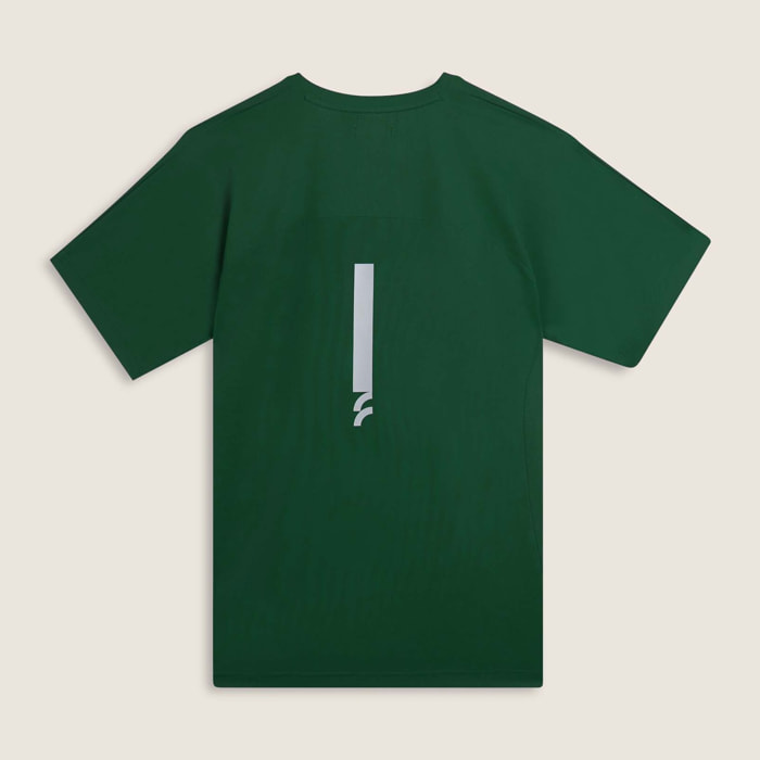 T-shirt slim con logo al cuore e fit ergonomico