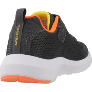 Zapatillas Niño de la marca SKECHERS  modelo DYNAMIC TREAD Gray