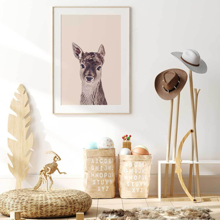 Affiche enfant biche enneigée  Affiche + cadre en bois - Chêne
