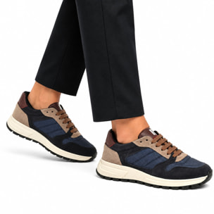 Sneakers in camoscio