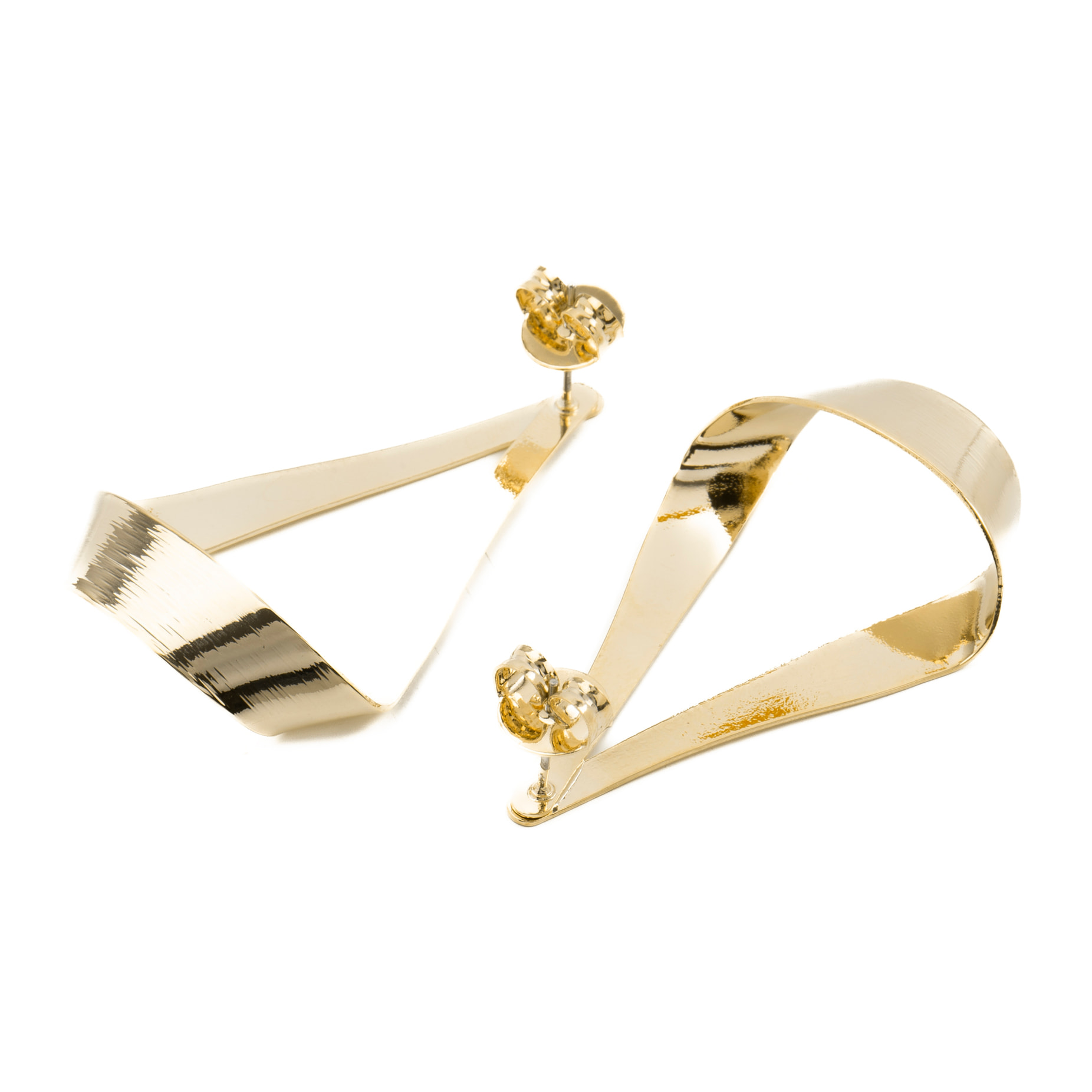Pendientes acabados en oro amarillo de 18K