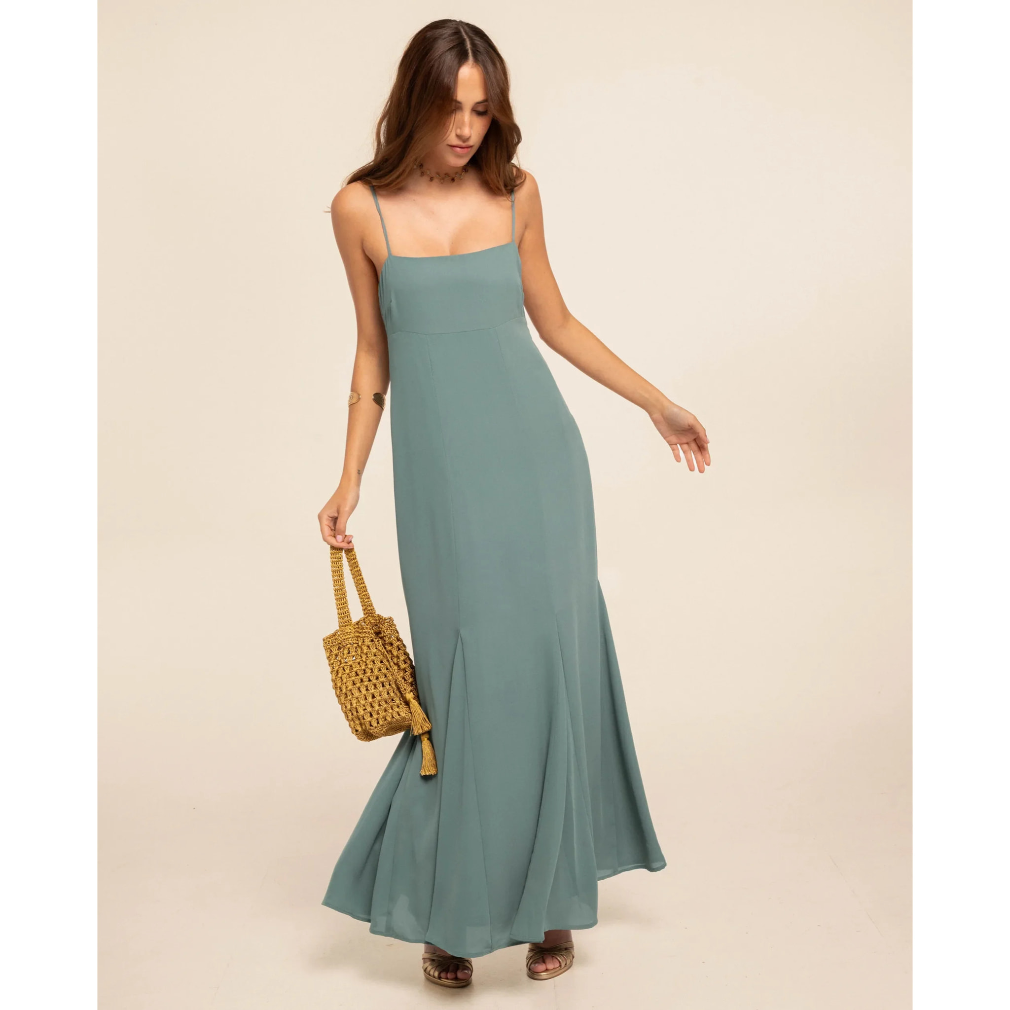 Vestido largo corte imperio con godets
