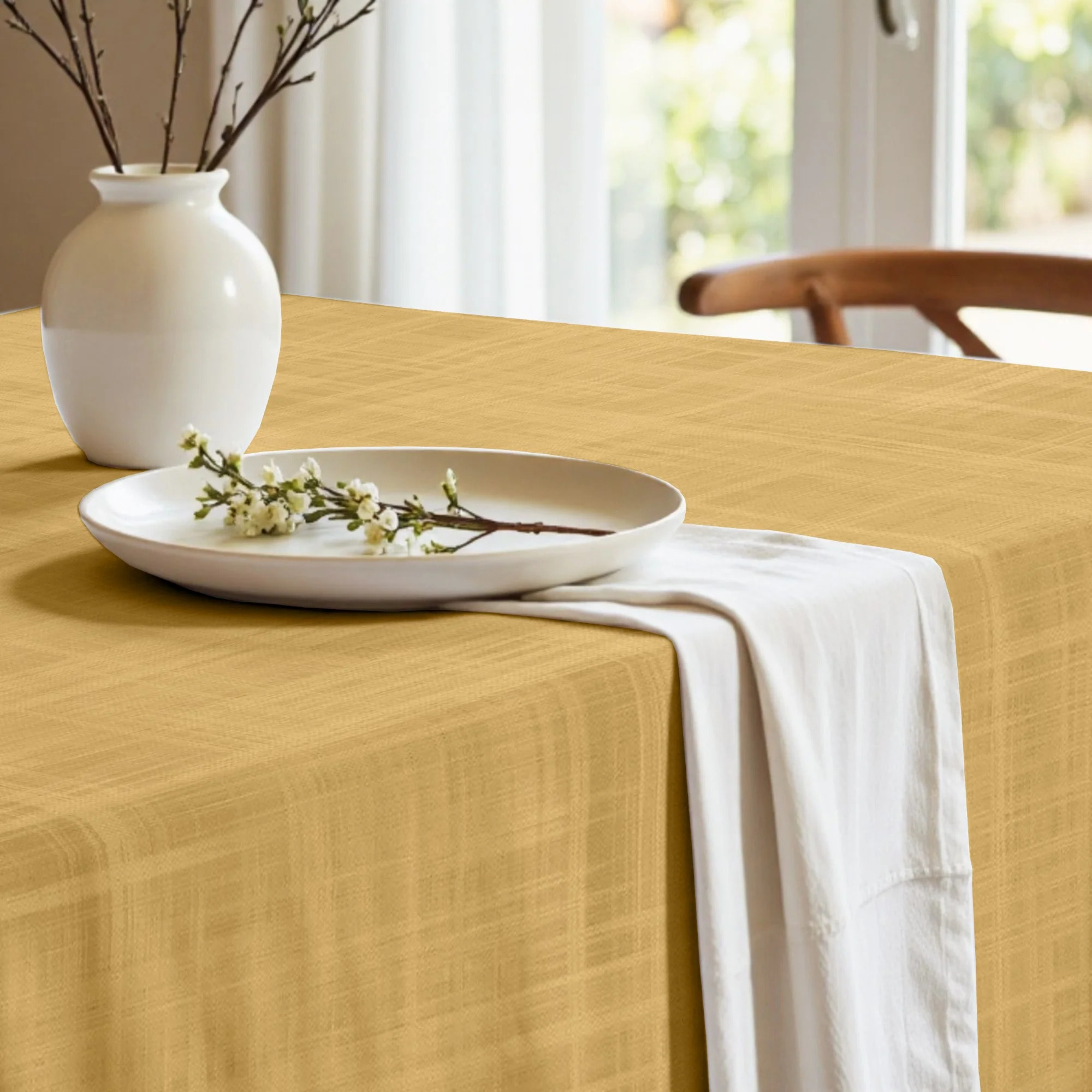 Nappe en résine anti-taches moutarde