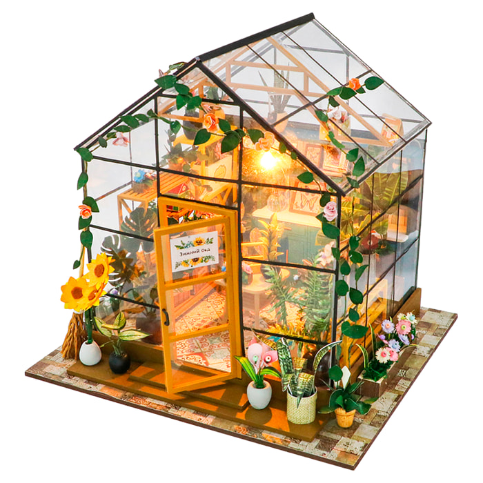 Casa de girasoles. Maqueta 3D realista con gran detalle y luces led.