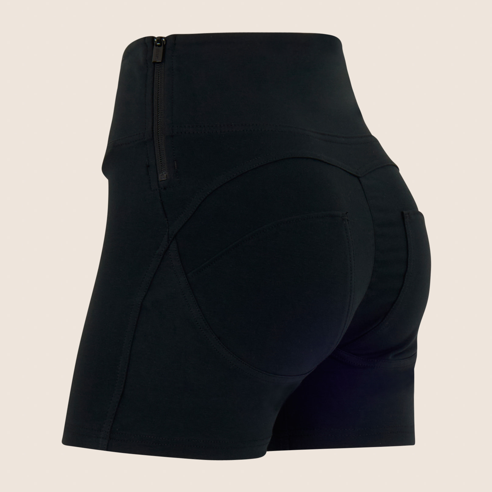 Pantaloni WR.UP shorts vita alta in jersey bi-elastico