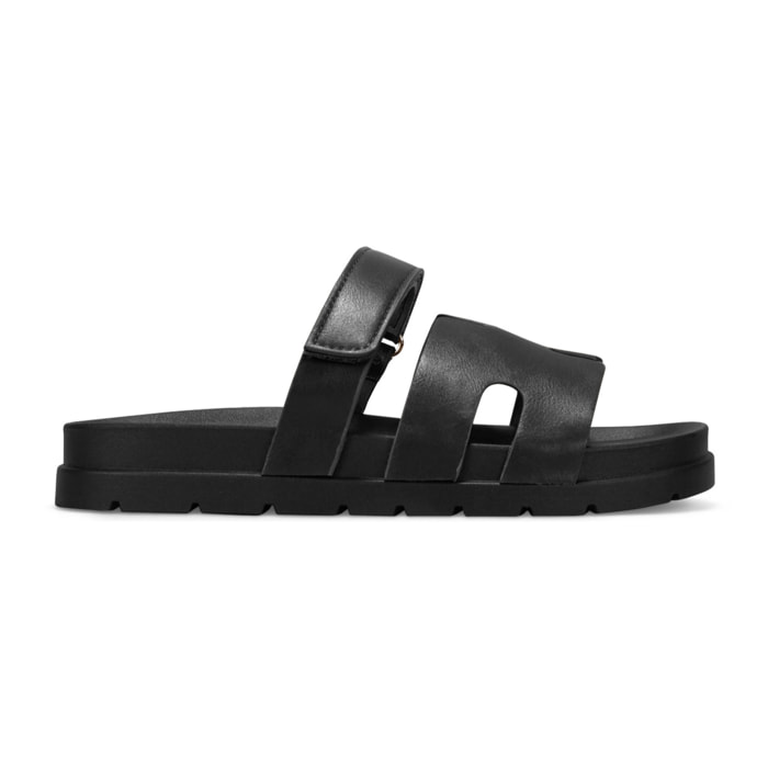 Sandalias planas negras destalonadas con velcro