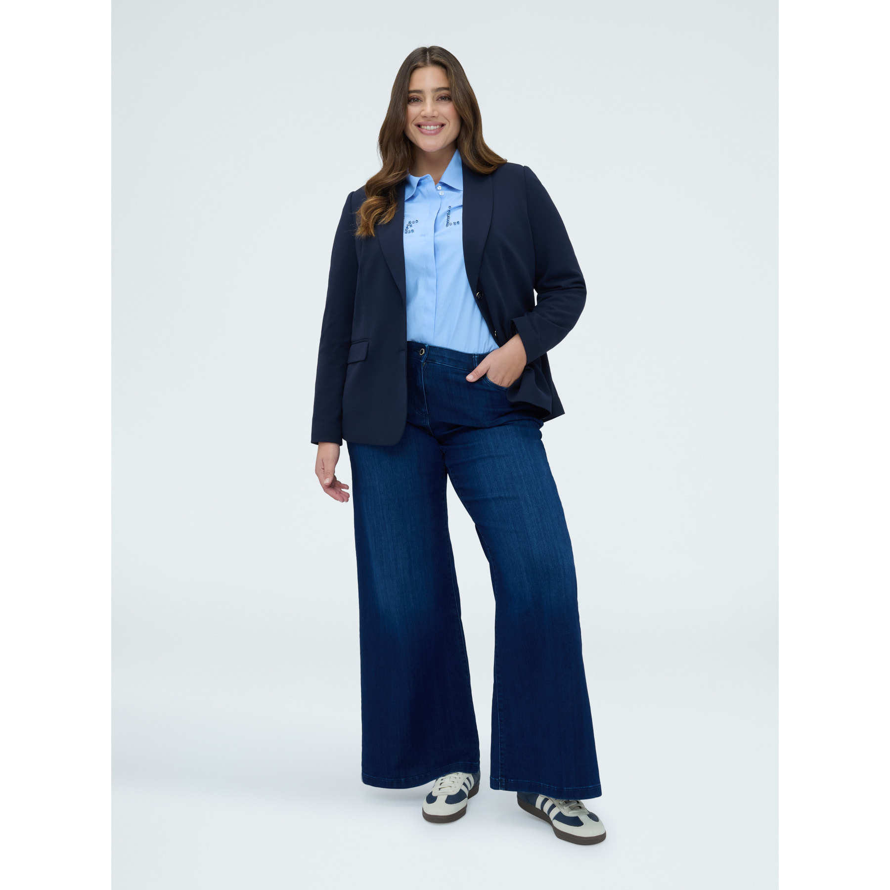 Fiorella Rubino - Blazer fitted in tessuto stretch - Blu