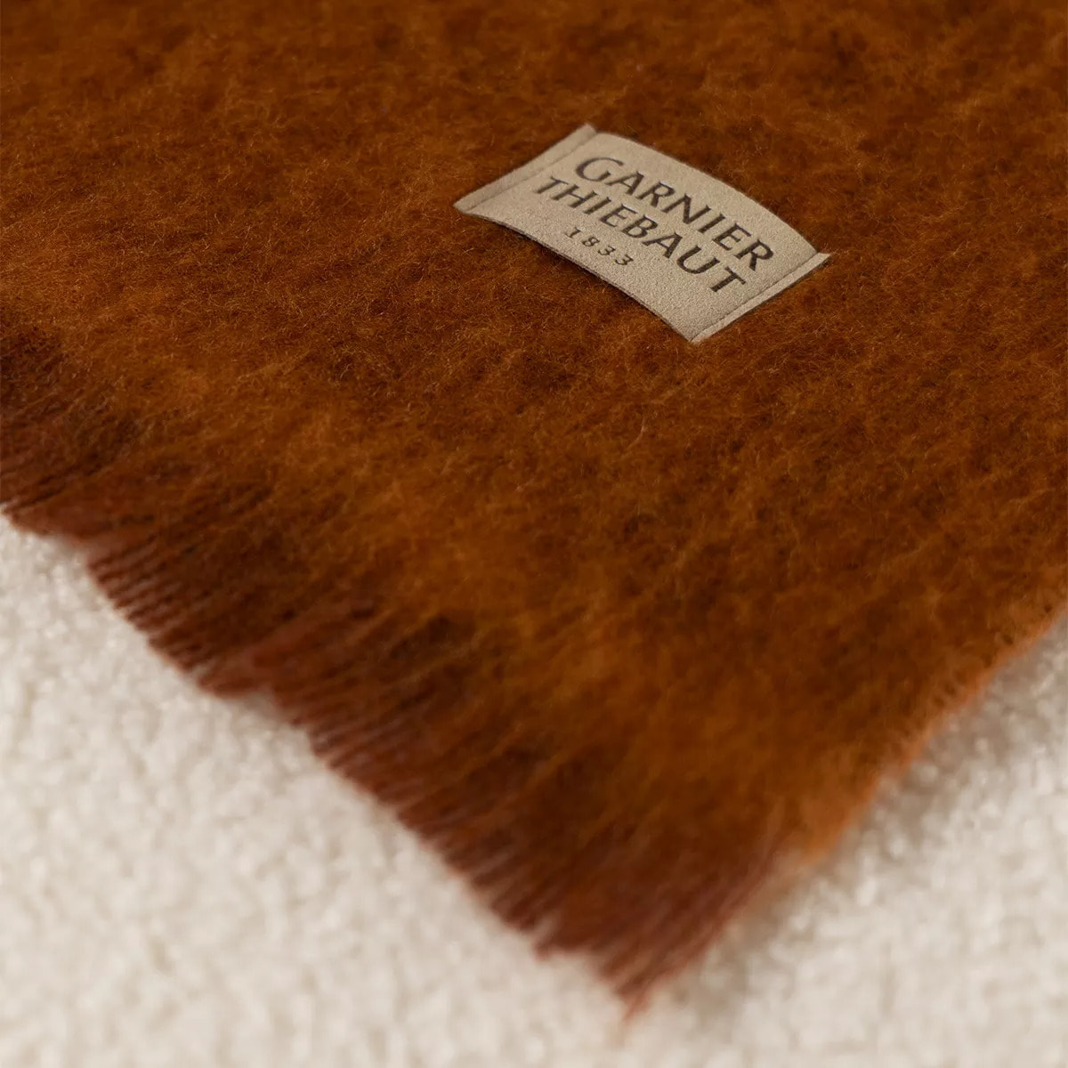 Plaid laine & autres fibres 200 g/m² motif jacquard bordeaux orange Mohaira ambre flamboyant