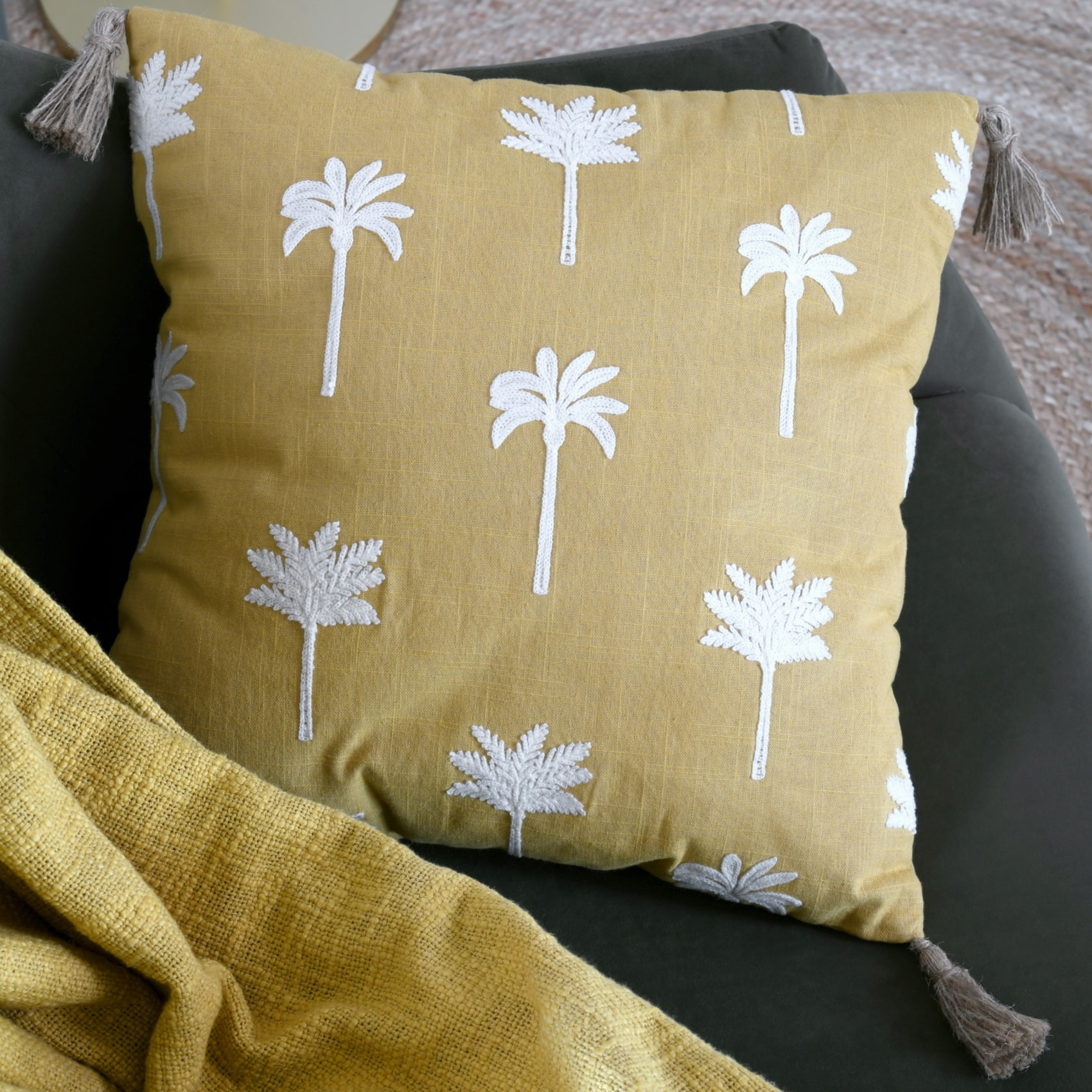 Coussin avec motifs palmier - Jaune moutarde