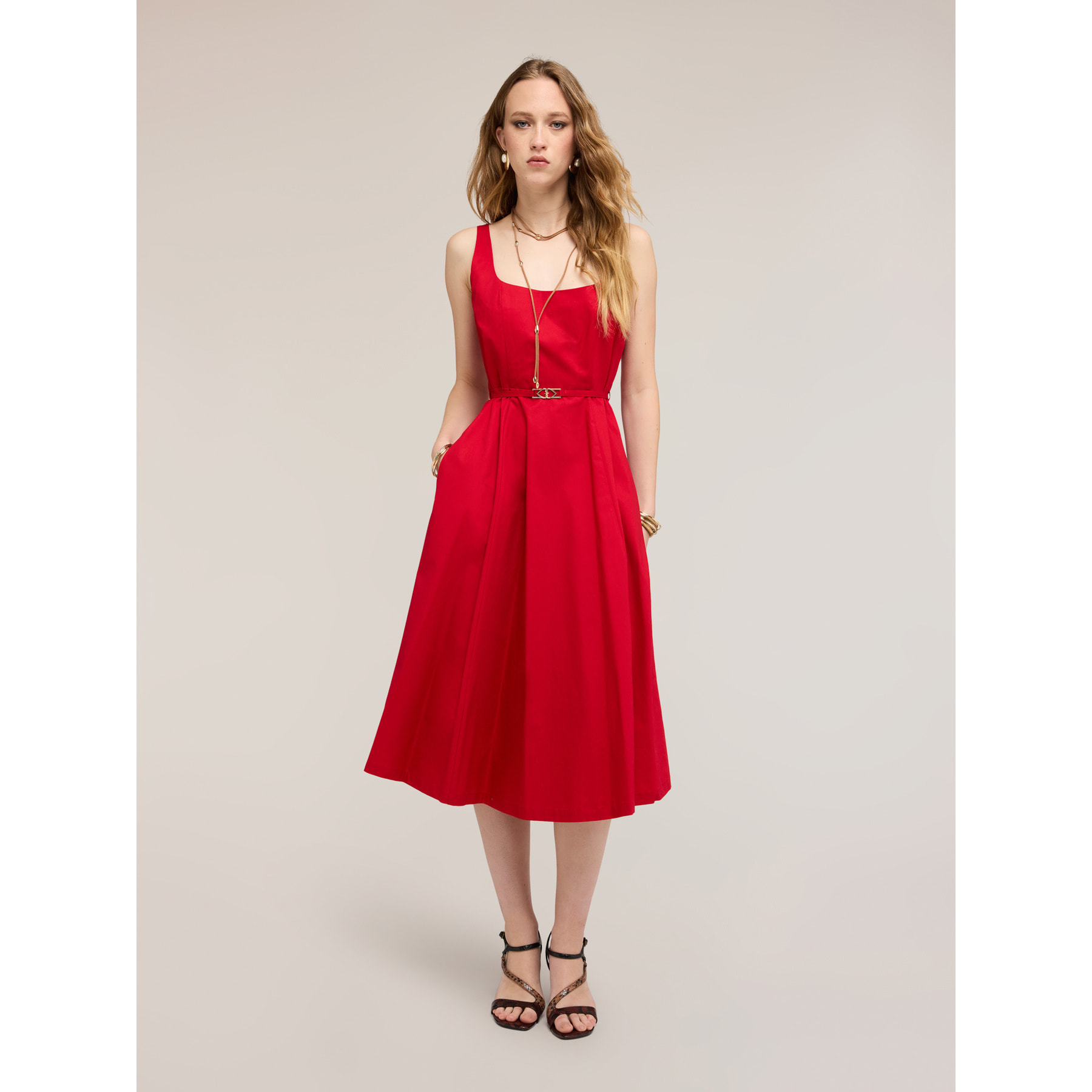 Motivi - Vestito flare in popeline con cintura - Rosso