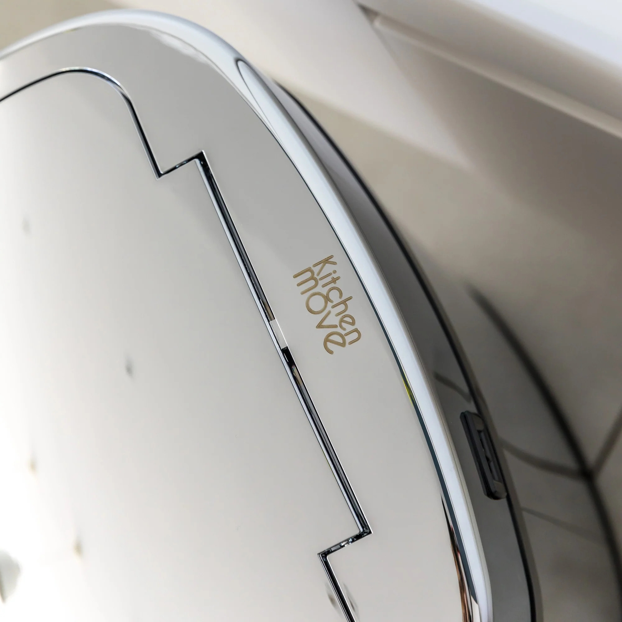 Poubelle automatique inox MAJESTIC argent 68L