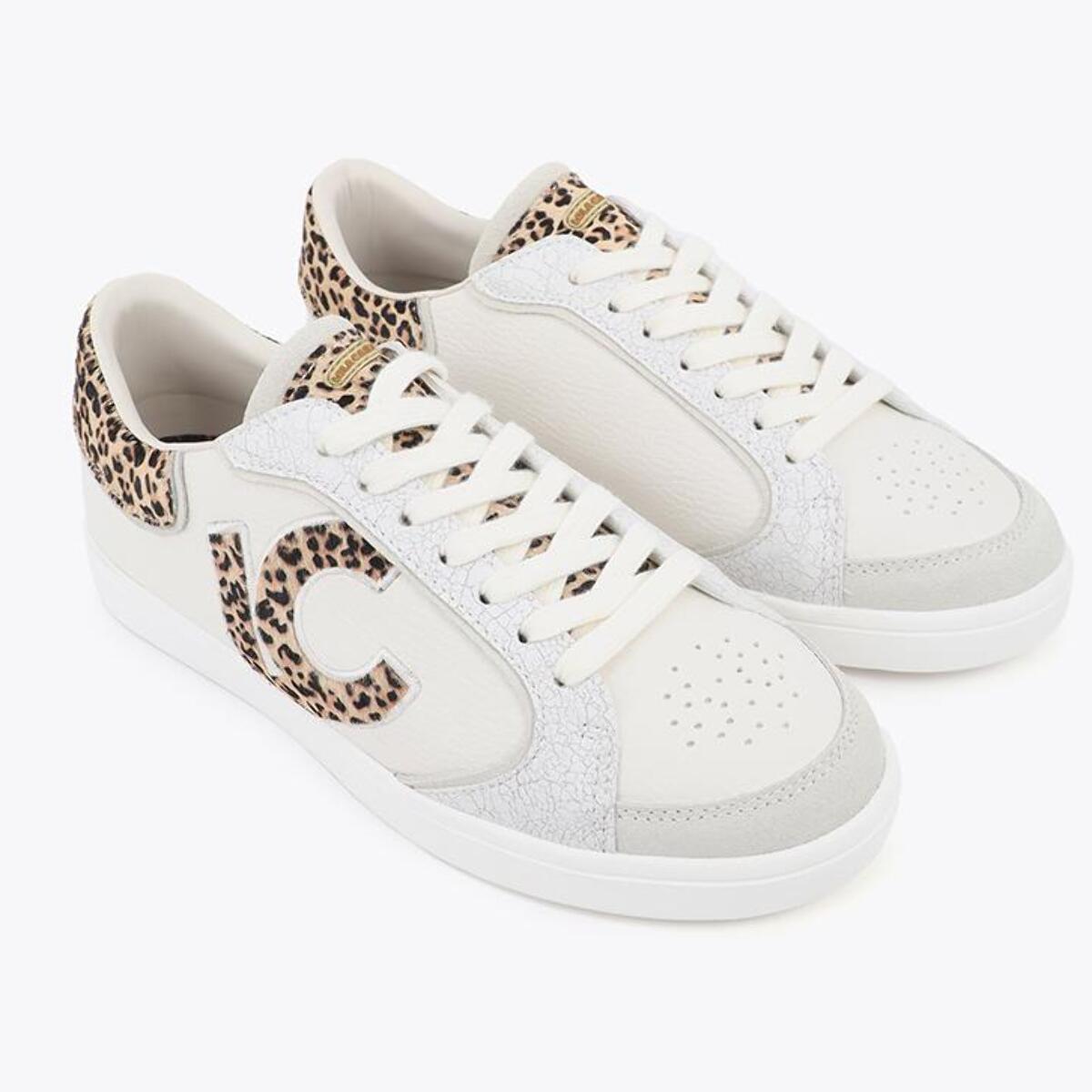 Scarpa sportiva con logo in tessuti abbinati e dettagli in pelle