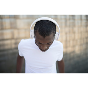 MAGNUSSEN W1 HEADPHONES en color Blanco