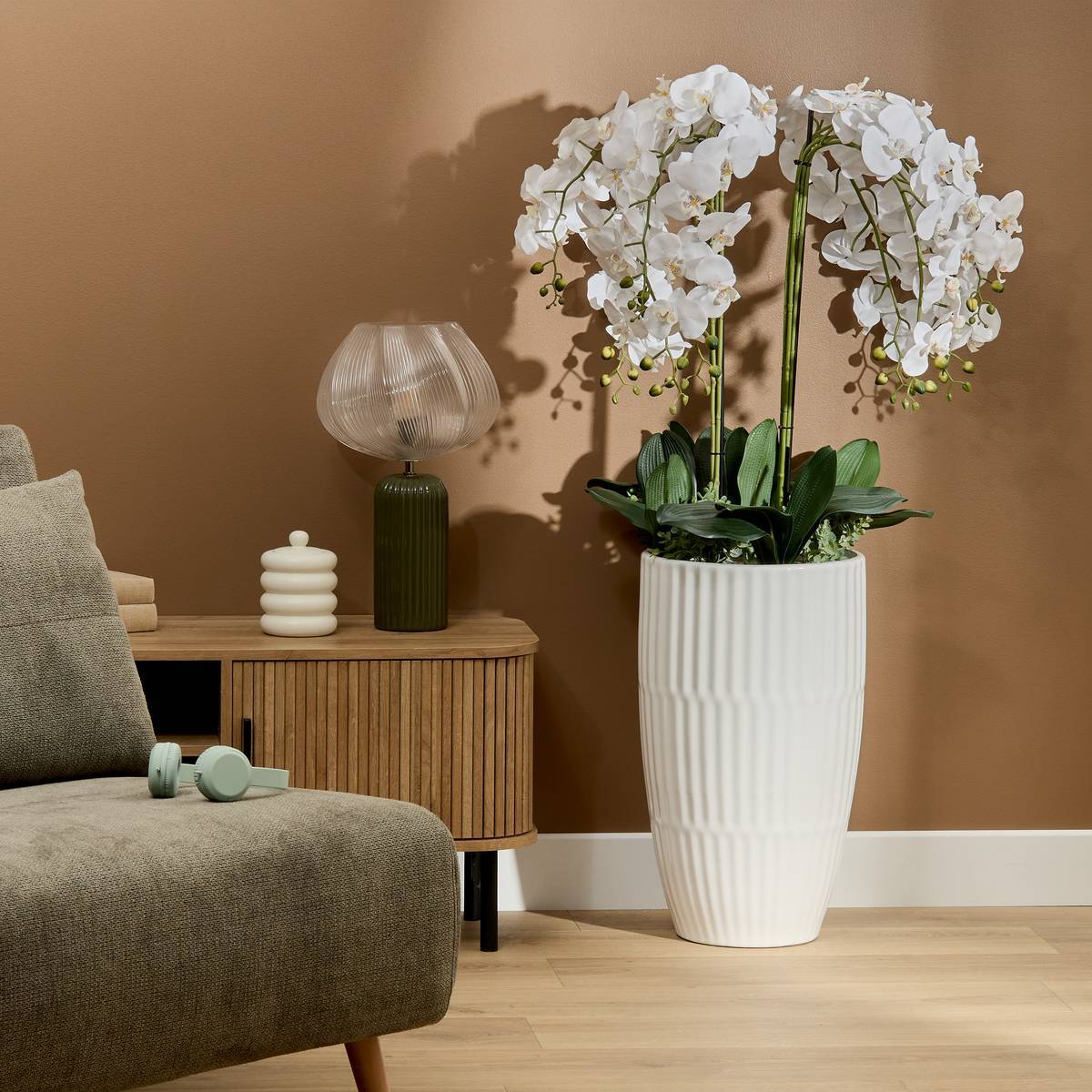 Fleur Artificielle Hotel H130cm avec Pot Blanc