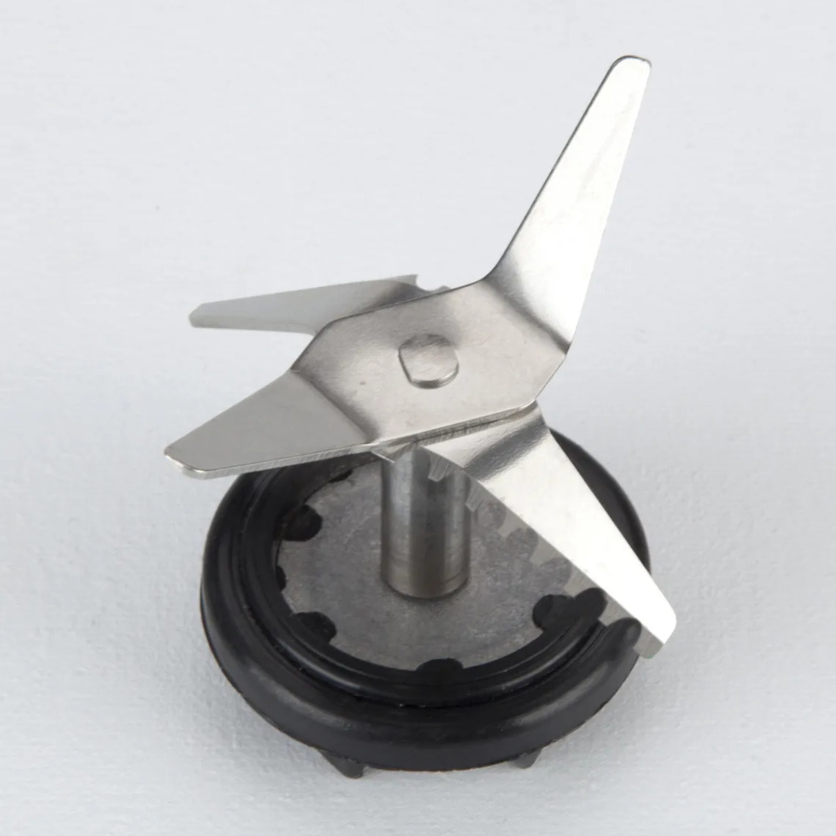 Batidora de vaso JATA BT604N de 1300 W. 4 cuchillas. 2 velocidades + pulse. Pica hielo