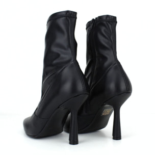 Botín de licra. Tacón de 9 cm