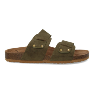Sandalia para hombre con doble tira y tachuelas.
