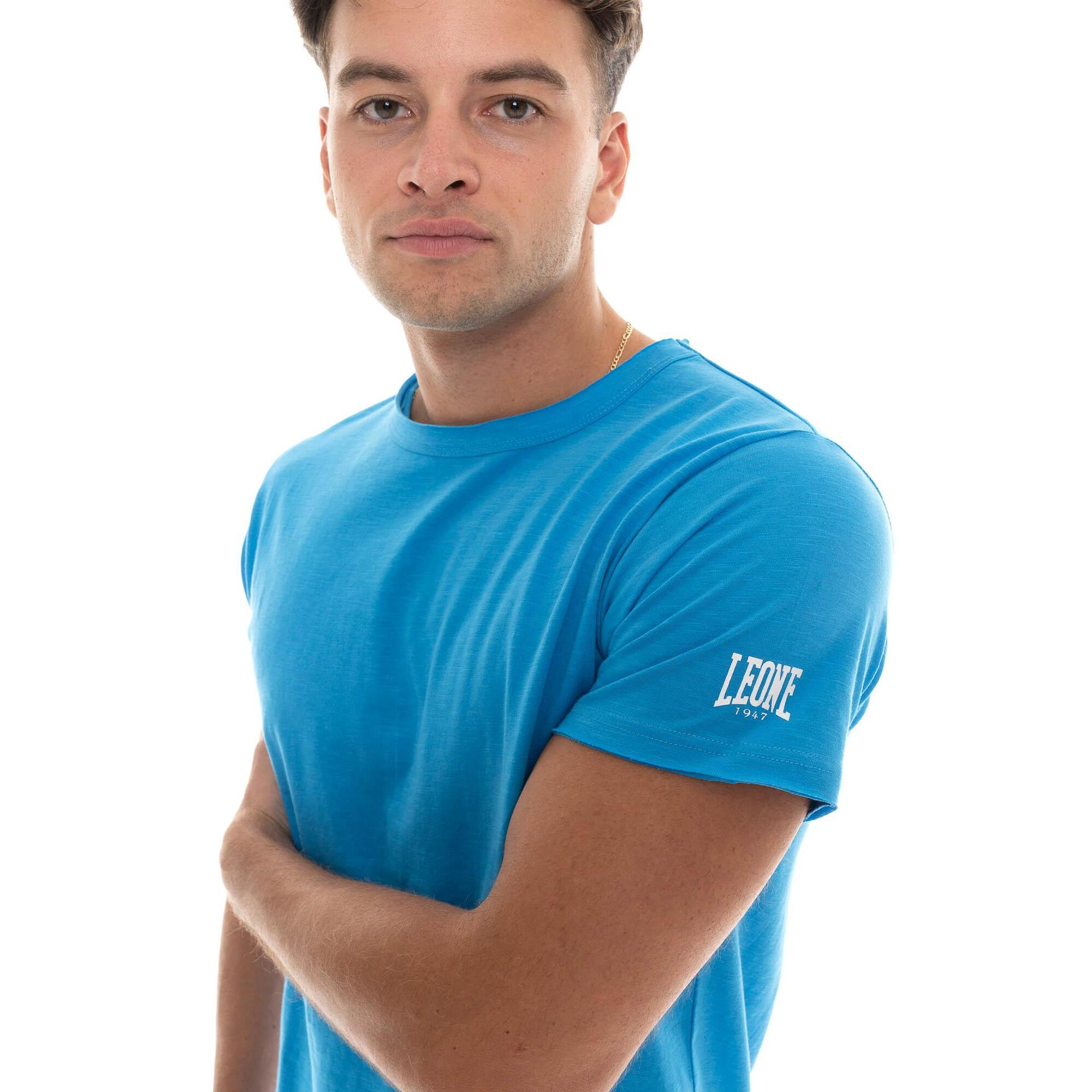 Camiseta de manga corta para hombre de tejido slub con pequeño logo.