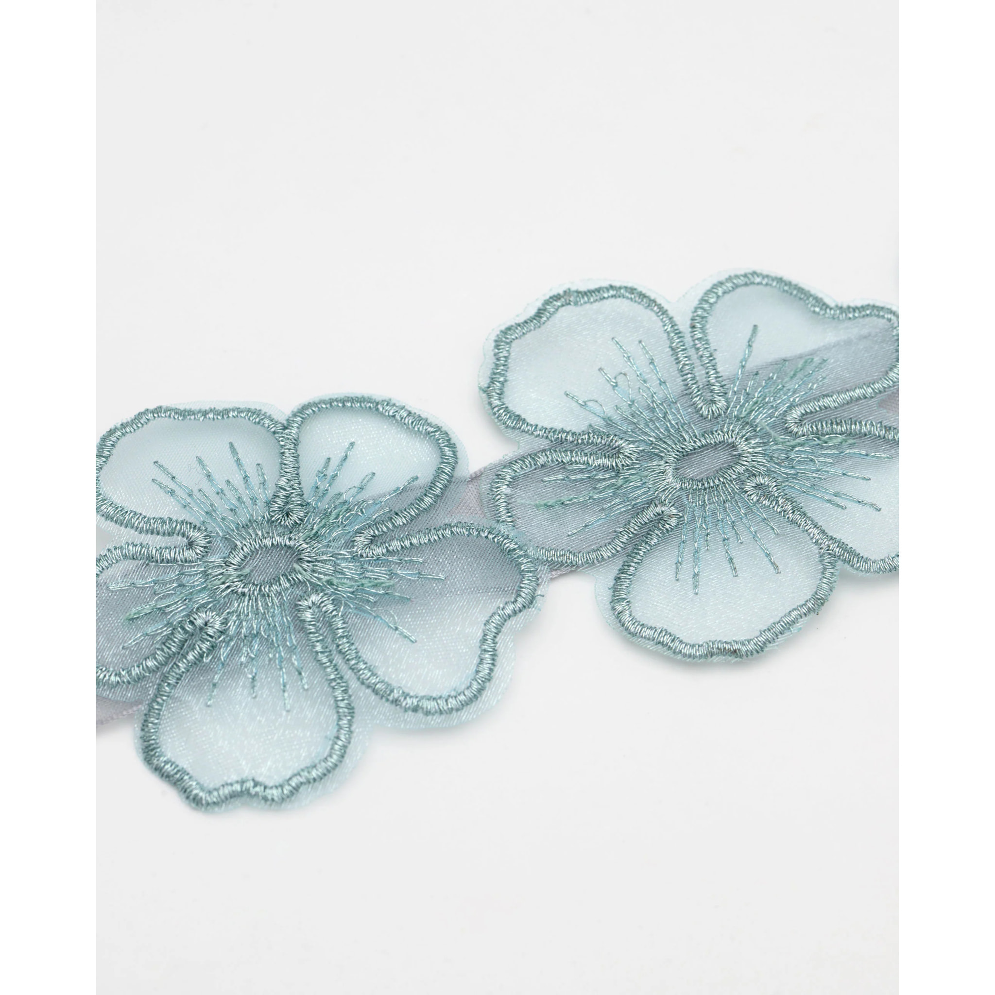 Choker de malla con estrella.